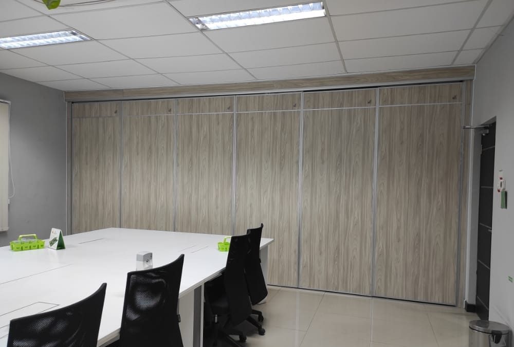 folding door